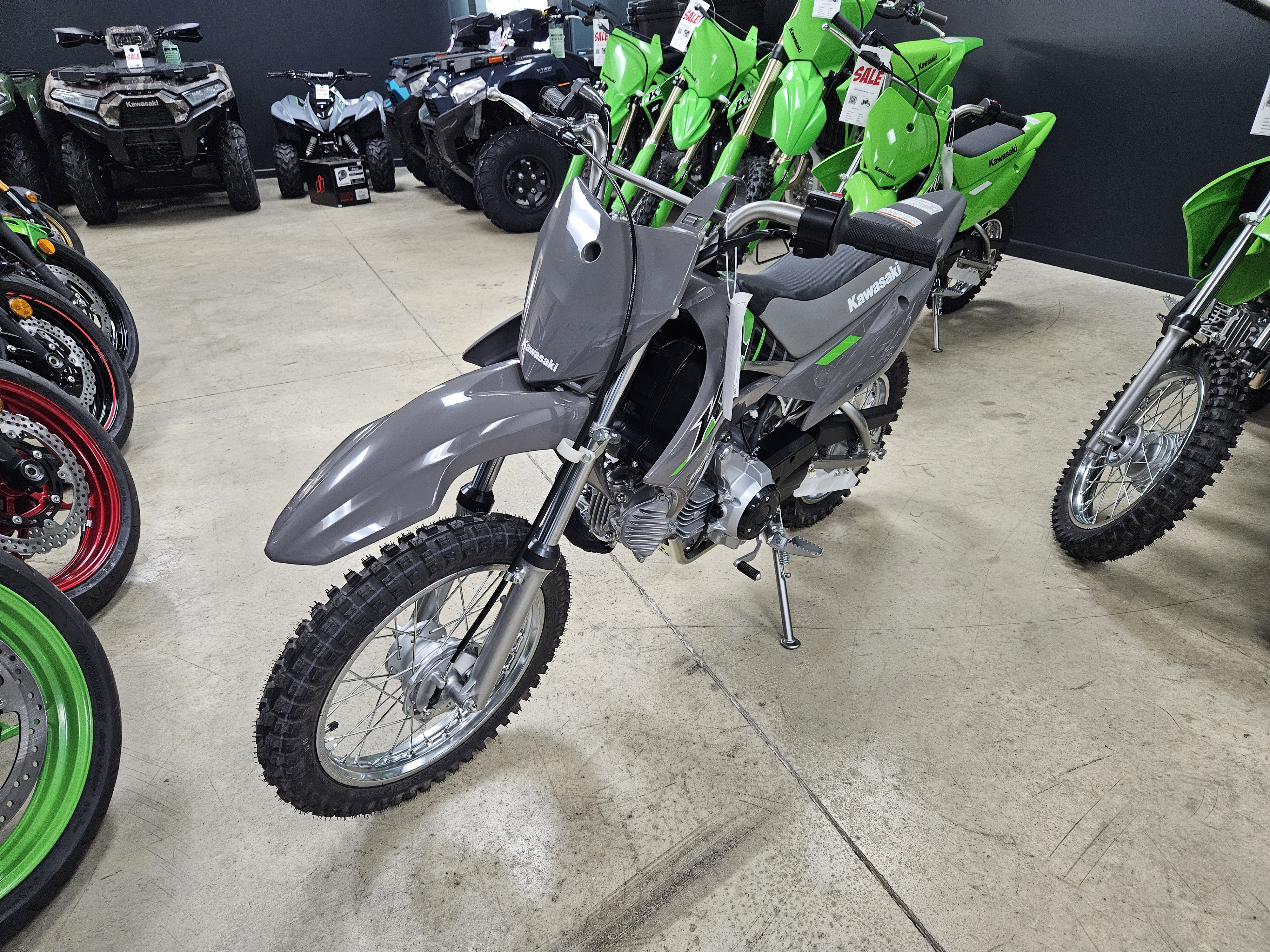 2025 Kawasaki KLX 110R - Photo 7